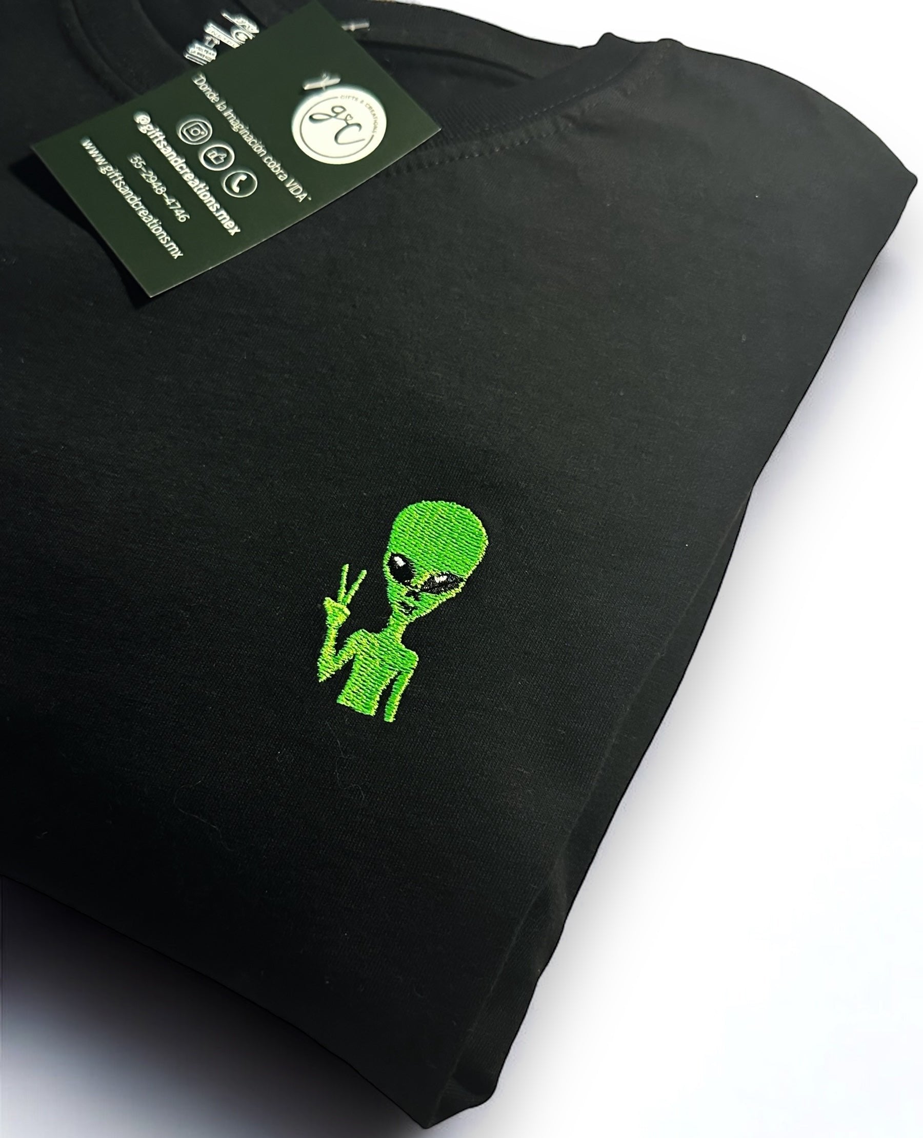 Green alien t shirt hotsell